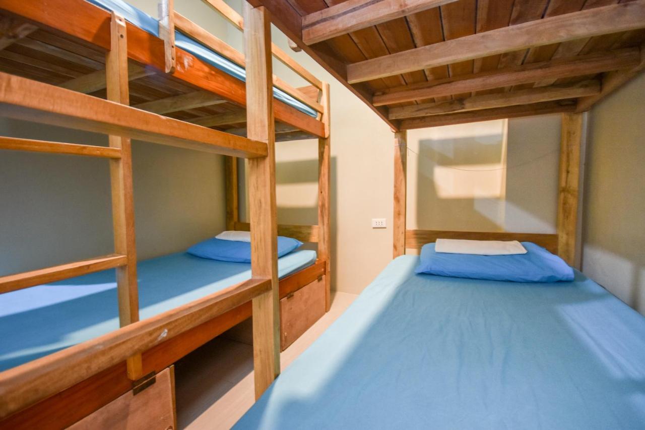 Boracay Backpackers Hostel Balabag  Ngoại thất bức ảnh