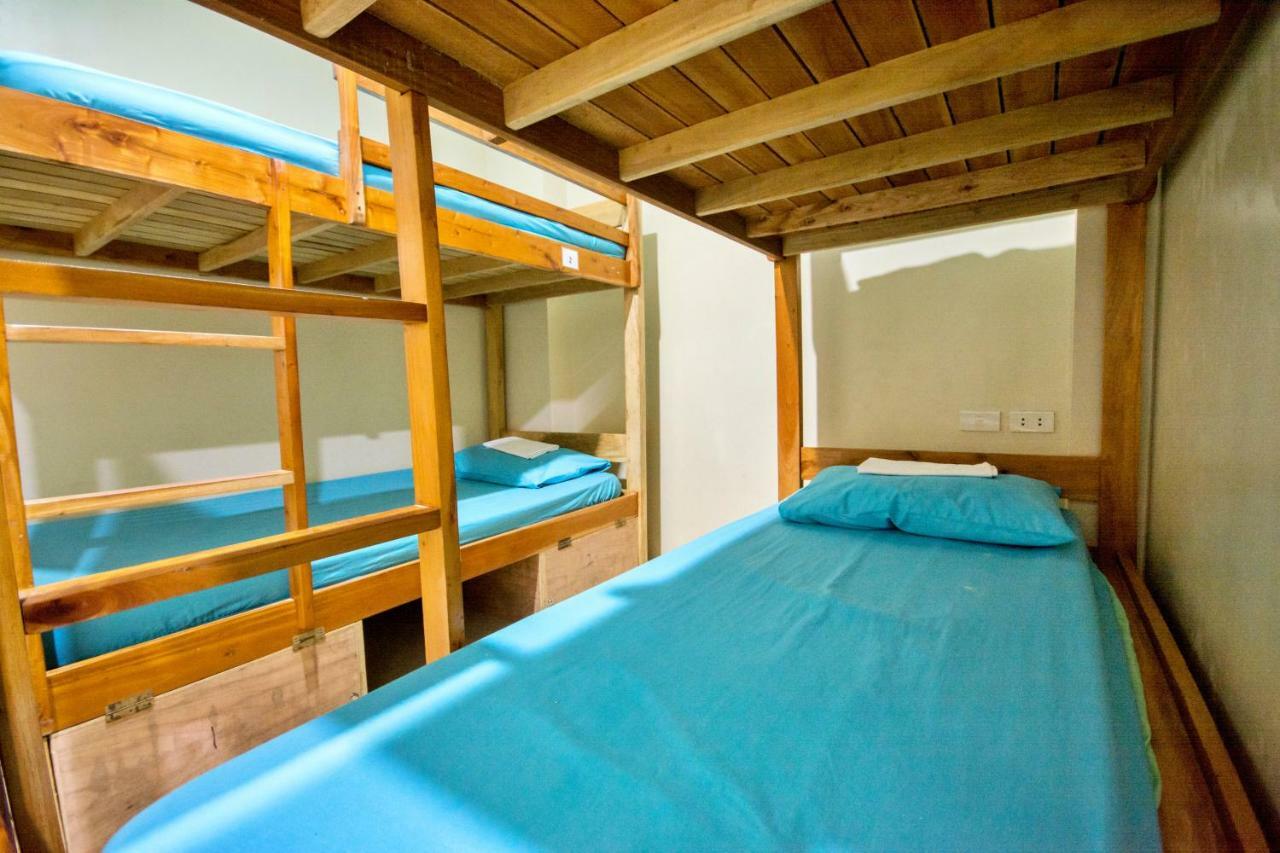 Boracay Backpackers Hostel Balabag  Ngoại thất bức ảnh
